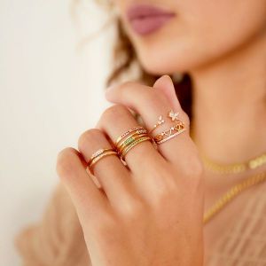 Damen Ring Herzen aus mit Gelbgold beschichtetem Kupfer mit Zirkonsteinen