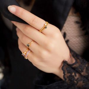 Damen Ring aus mit Gelbgold beschichtetem Edelstahl mit orangem Zirkonstein